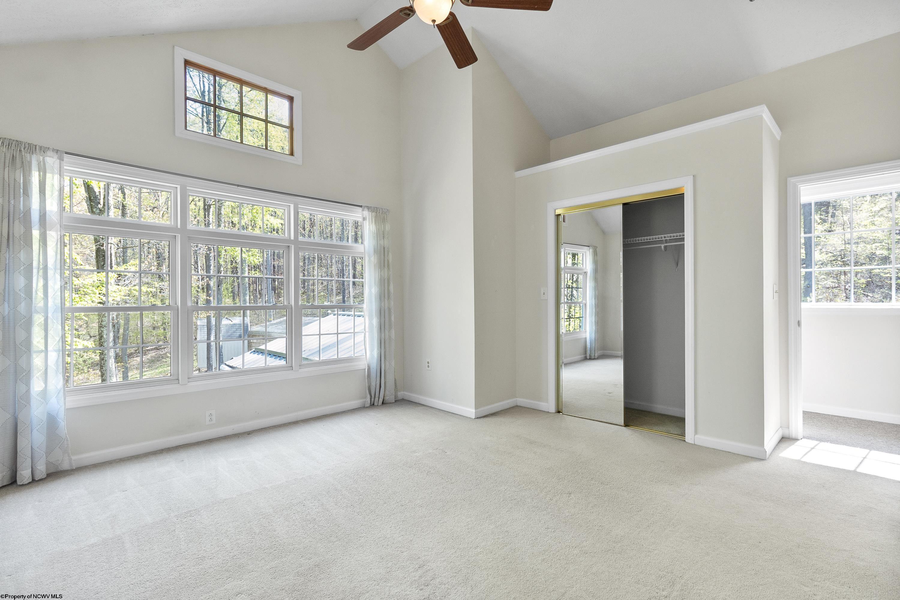 Grafton, West Virginia 26354, United States, 3 Bedrooms Bedrooms, ,3 BathroomsBathrooms,Residential,Pending,58872