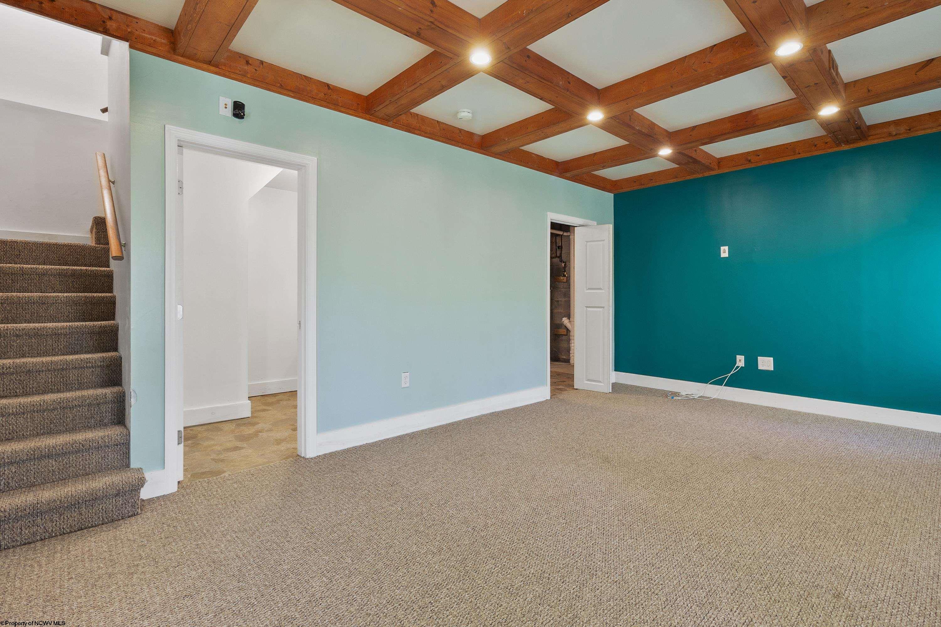 Grafton, West Virginia 26354, United States, 3 Bedrooms Bedrooms, ,3 BathroomsBathrooms,Residential,Pending,58872