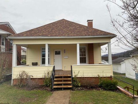 Photo of 204 Ohio Avenue, Nutter Fort, WV 26301 (MLS # 10163584)