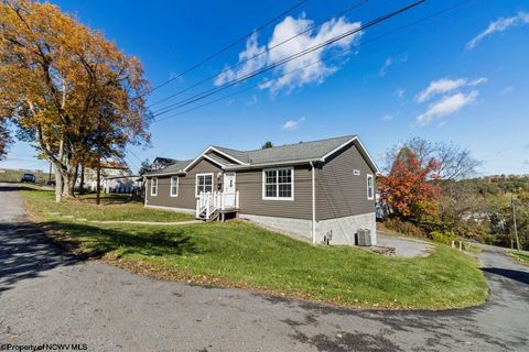 Photo of 400 Wisconsin Avenue, Westover, WV 26501 (MLS # 10162117)