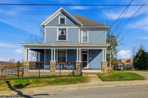 Photo of 228 Jefferson Street, Bridgeport, WV 26330 (MLS # 10163661)