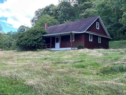 Photo of 40 Bright Drive, Montrose, WV 26283 (MLS # 10161091)