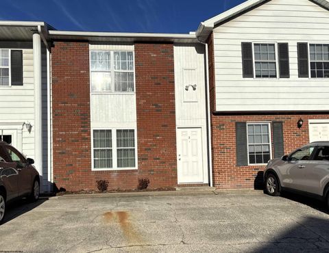 Photo of 901 Charles Street #2, Morgantown, WV 26505 (MLS # 10162536)