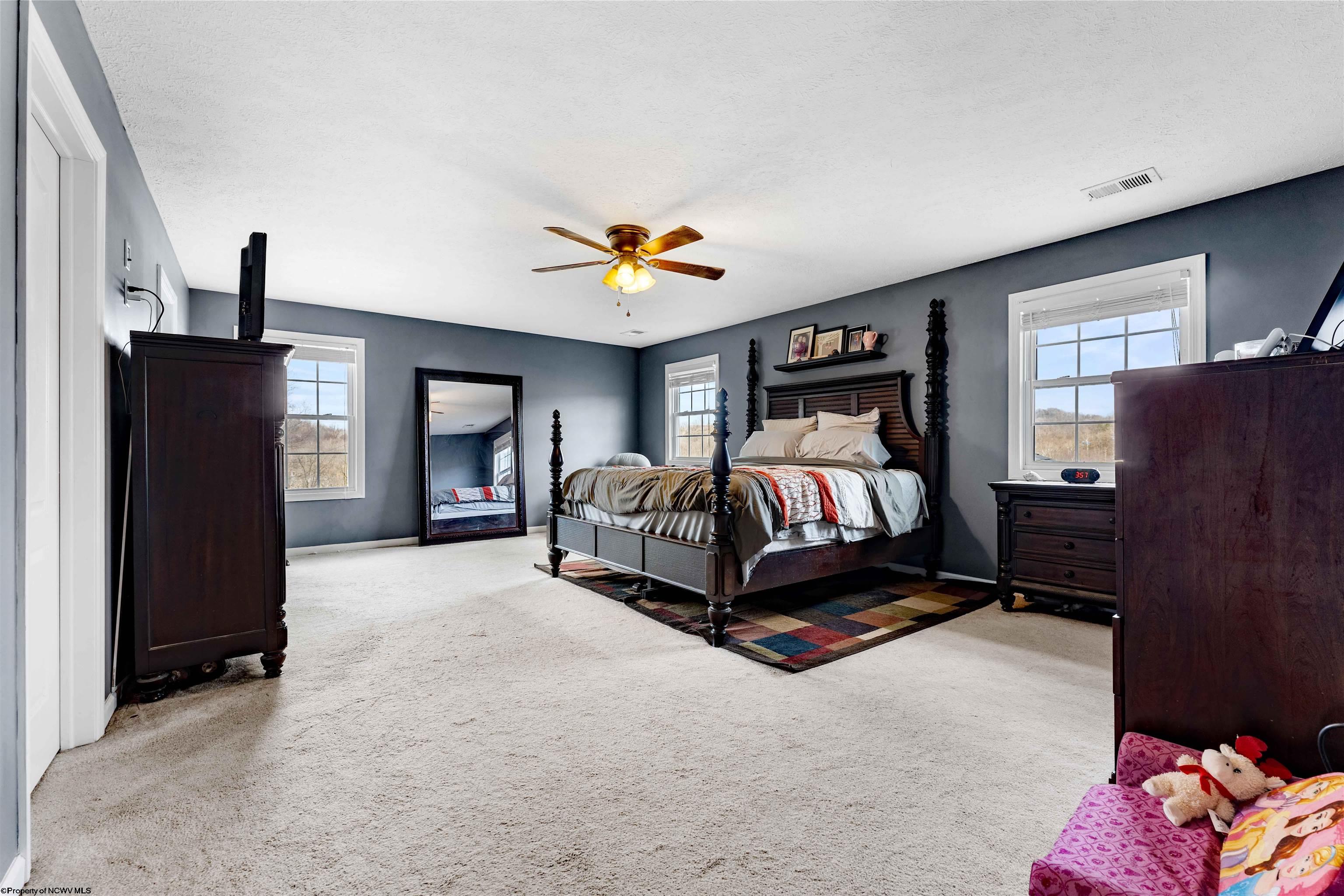 Morgantown, West Virginia 26508, United States, 4 Bedrooms Bedrooms, ,3 BathroomsBathrooms,Residential,Active,97579