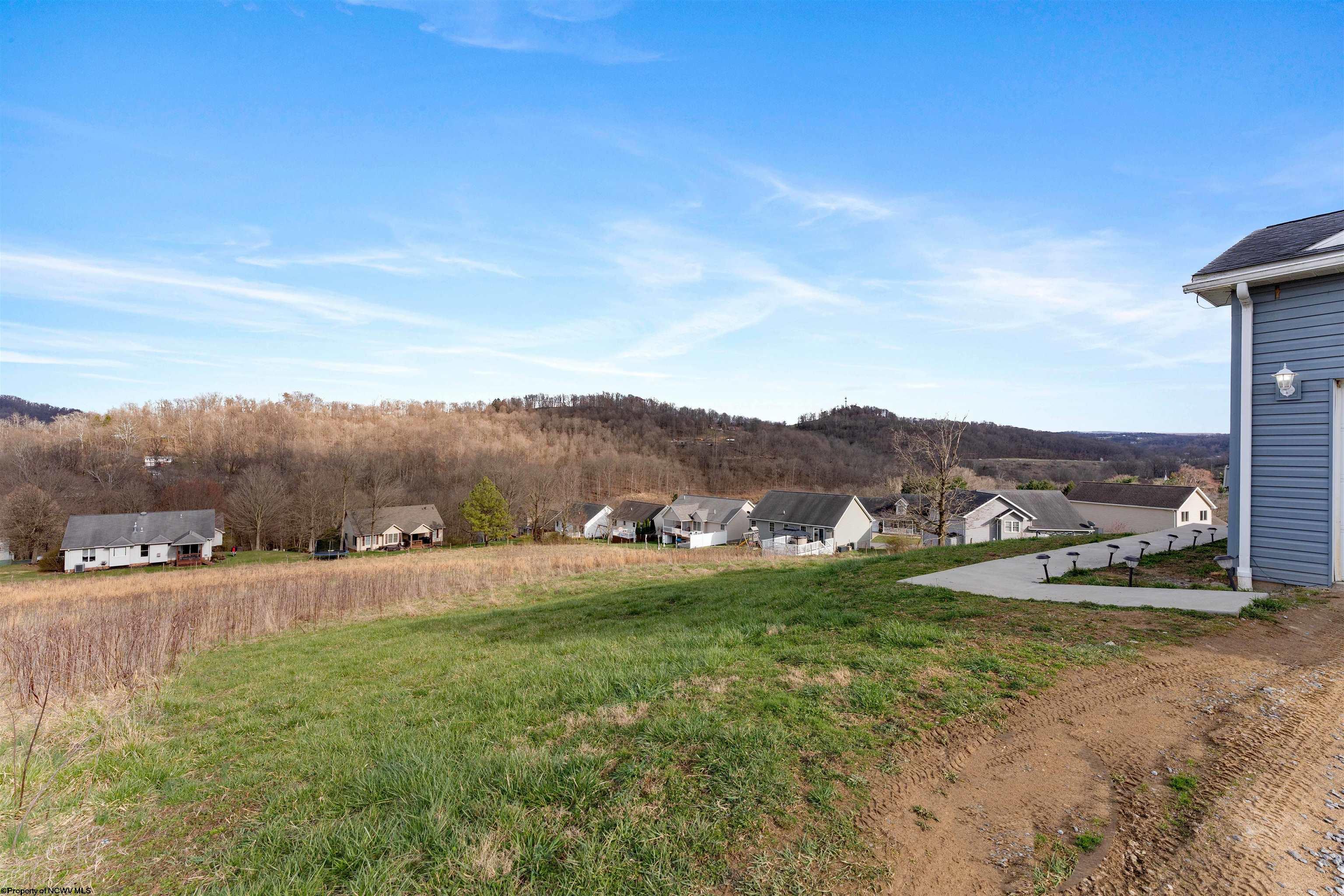 Morgantown, West Virginia 26508, United States, 4 Bedrooms Bedrooms, ,3 BathroomsBathrooms,Residential,Active,97579