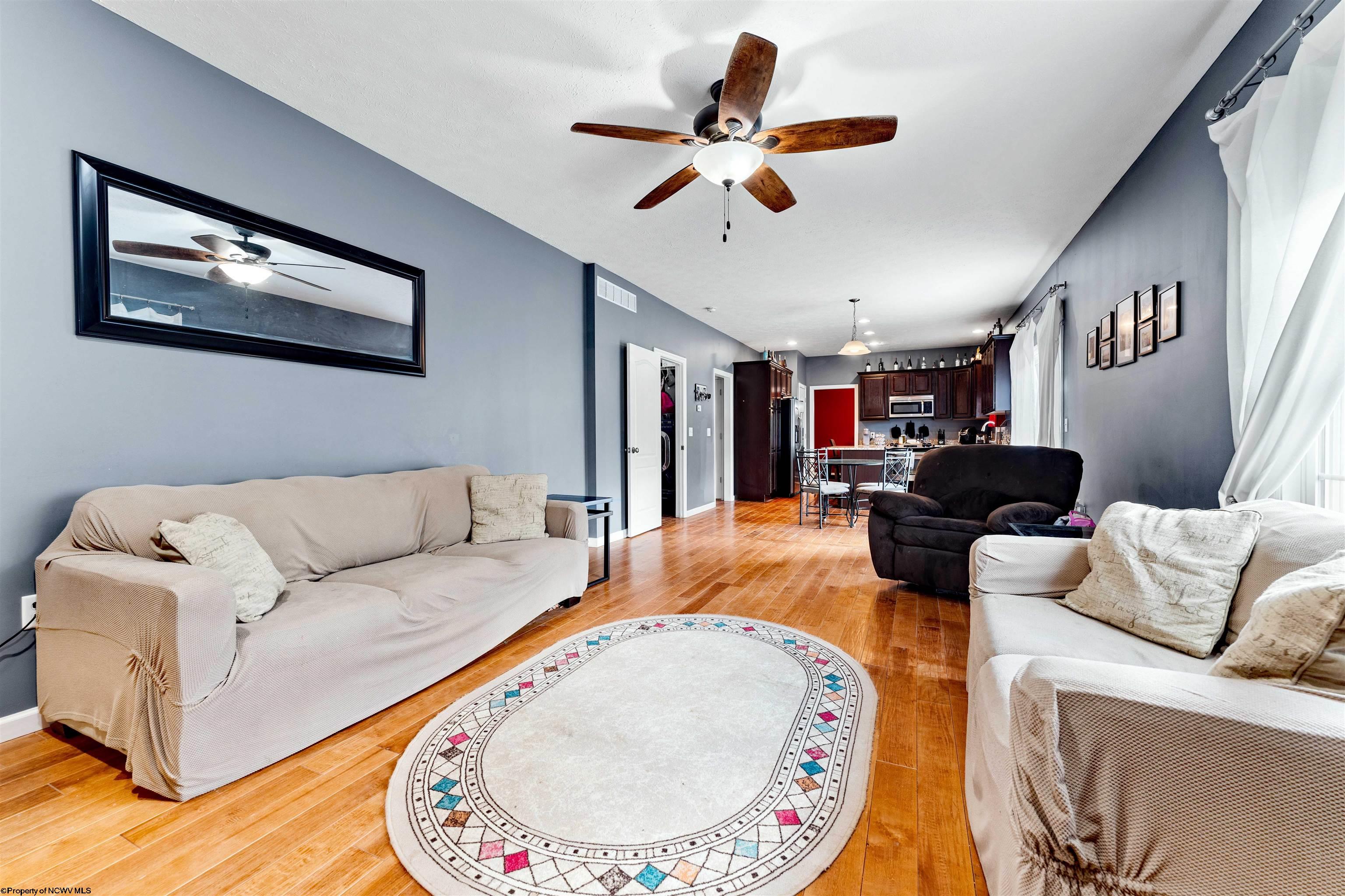 Morgantown, West Virginia 26508, United States, 4 Bedrooms Bedrooms, ,3 BathroomsBathrooms,Residential,Active,97579