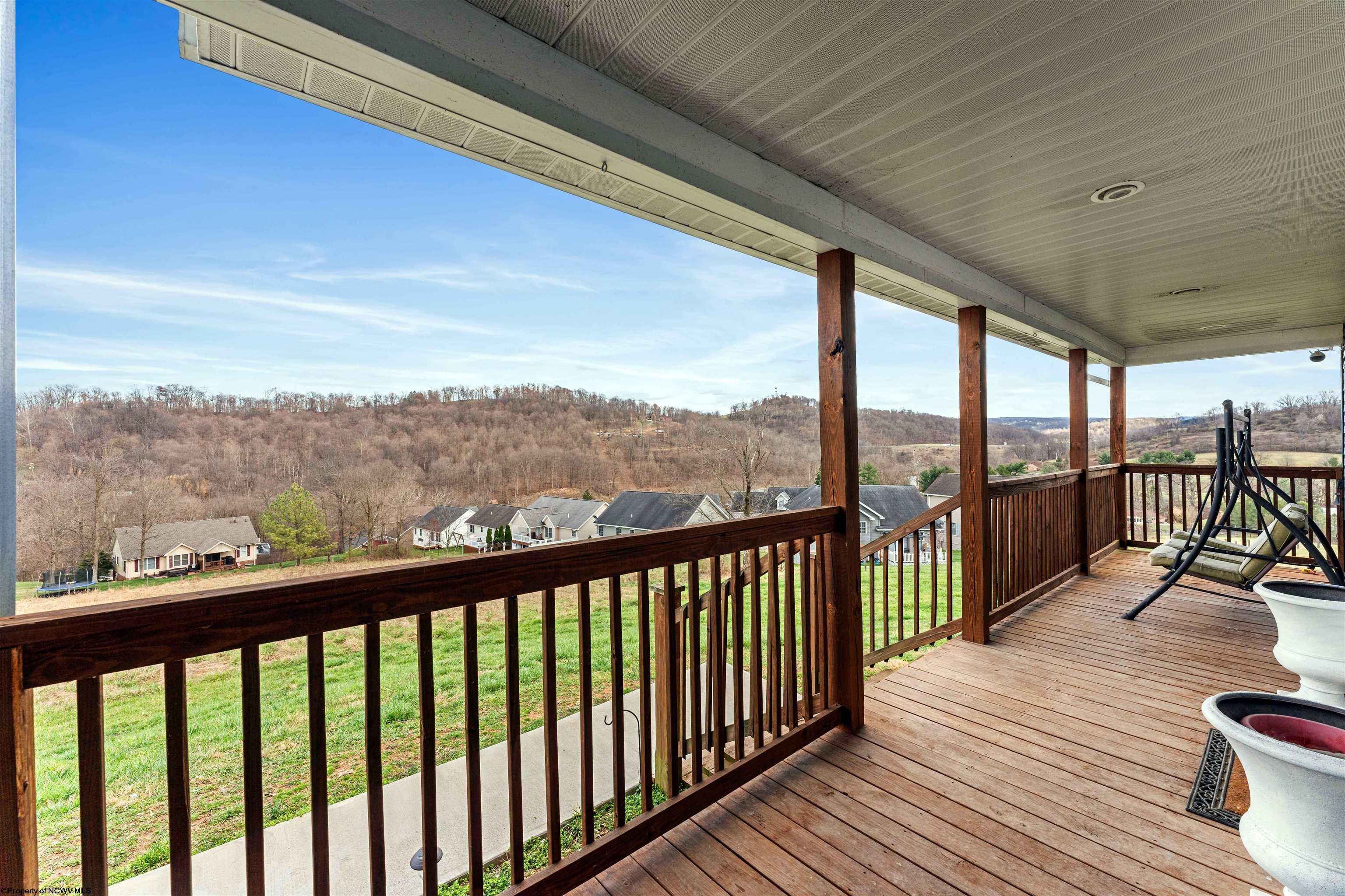 Morgantown, West Virginia 26508, United States, 4 Bedrooms Bedrooms, ,3 BathroomsBathrooms,Residential,Active,97579