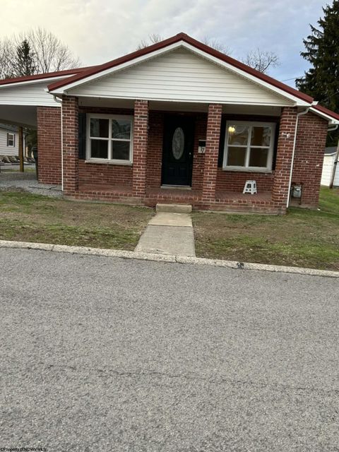 Photo of 71 W Lincoln Street, Buckhannon, WV 26201 (MLS # 10163016)