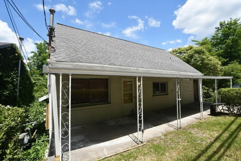 Photo of 1411 N Willey Street, Morgantown, WV 26505 (MLS # 10165522)