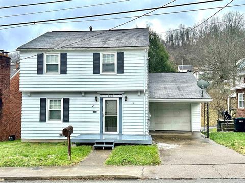 Photo of 815 Duff Avenue, Clarksburg, WV 26301 (MLS # 10152356)