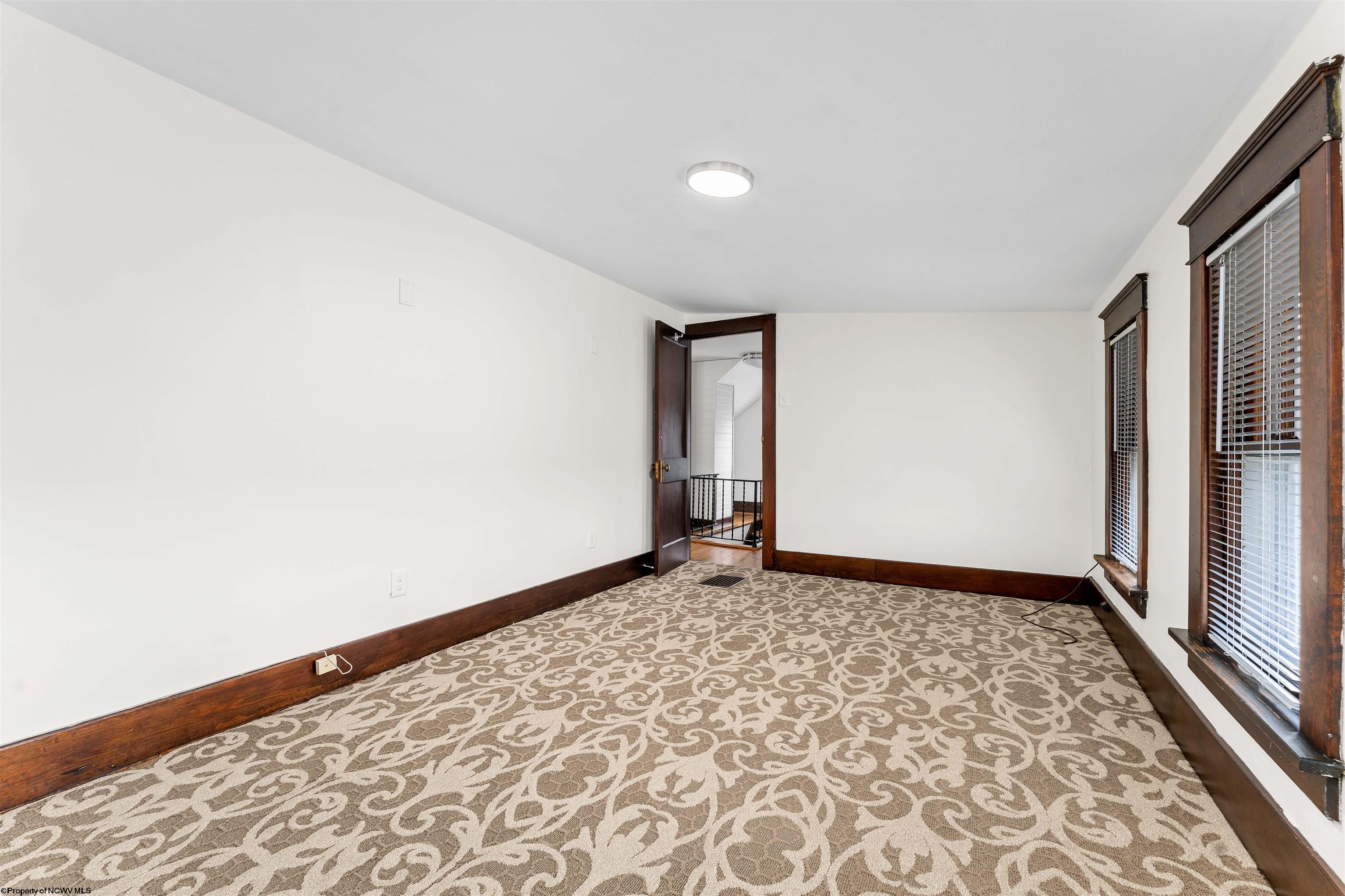 Uniontown, Pennsylvania 15401, United States, 3 Bedrooms Bedrooms, ,2 BathroomsBathrooms,Residential,Pending,64626