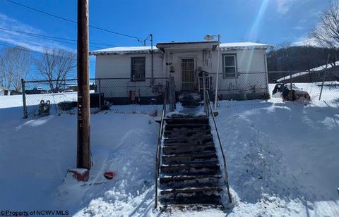 Photo of 245 Riverside Drive, Weston, WV 26452 (MLS # 10163625)