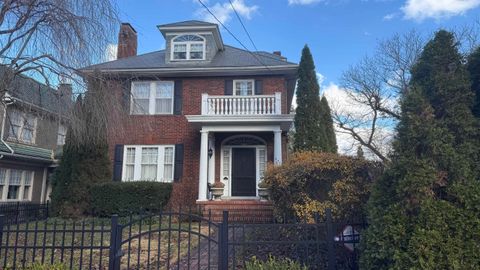 Photo of 340 Buckhannon Avenue, Clarksburg, WV 26301 (MLS # 10162662)