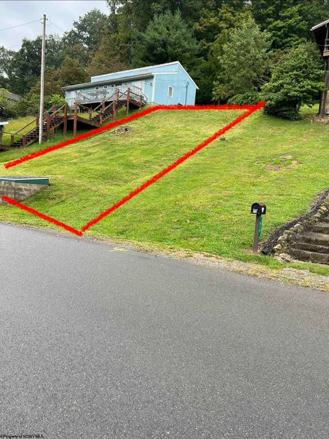 Photo of Lot #65 Lake Floyd Circle, Bristol, WV 26426 (MLS # 10162460)