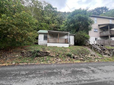 Photo of 1945 Listravia Avenue, Morgantown, WV 26505 (MLS # 10161702)