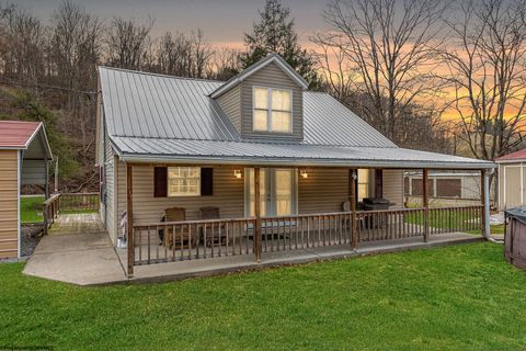 Photo of 122 Robinson Run Road, Maidsville, WV 26541 (MLS # 10163059)