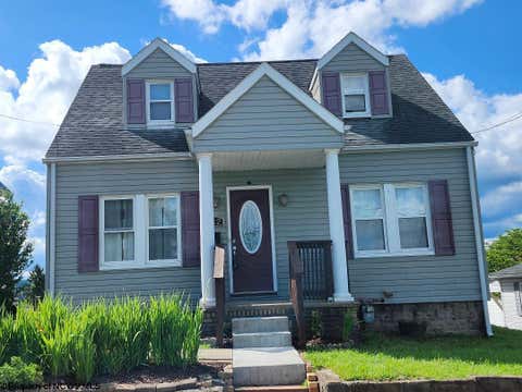 Photo of 512 Columbia Street, Fairmont, WV 26554 (MLS # 10165370)