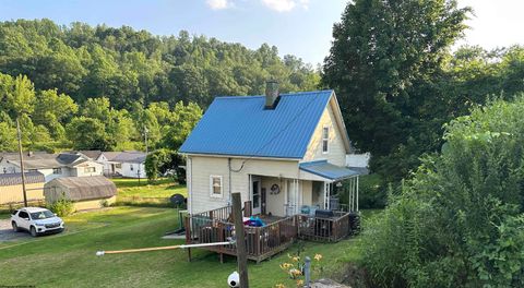 Photo of 211 Main Street, Grant Town, WV 26574 (MLS # 10161622)