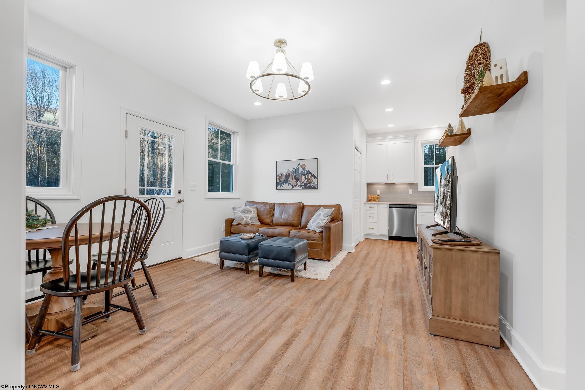 Parsons, West Virginia 26287, United States, 2 Bedrooms Bedrooms, ,2 BathroomsBathrooms,Residential,Active,247932