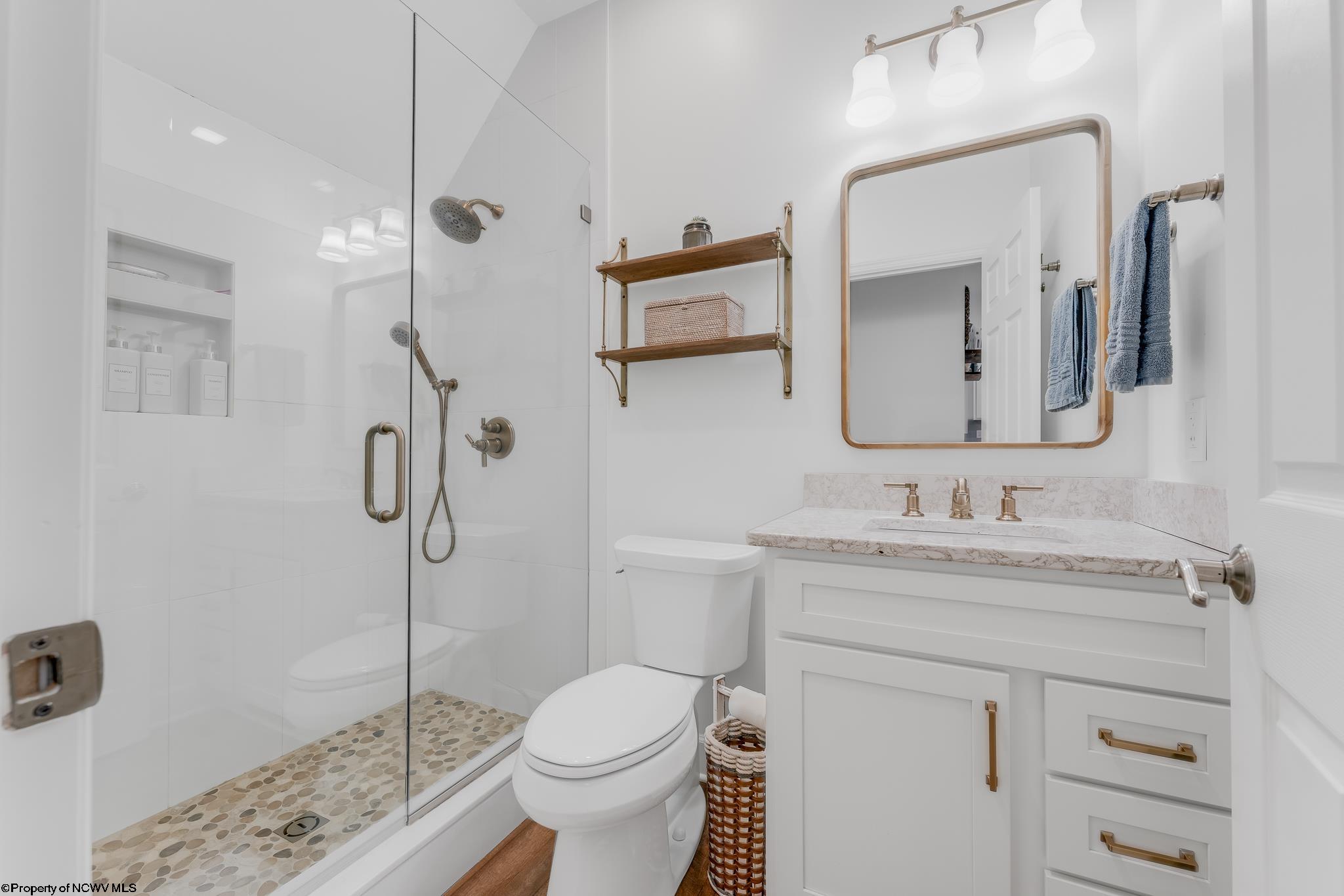 Parsons, West Virginia 26287, United States, 2 Bedrooms Bedrooms, ,2 BathroomsBathrooms,Residential,Active,247932