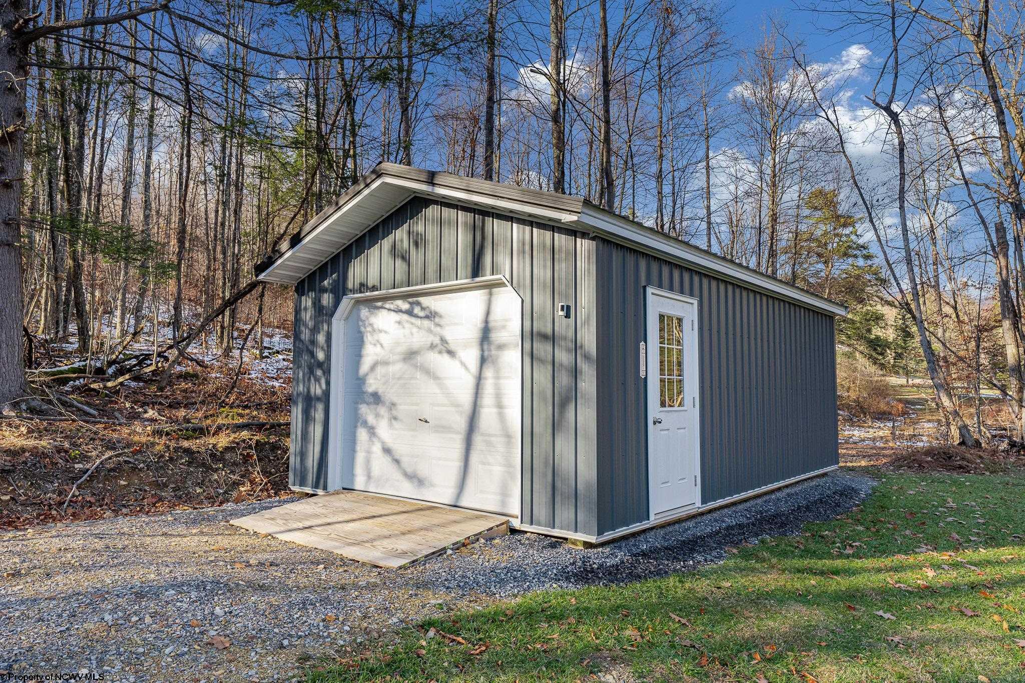 Parsons, West Virginia 26287, United States, 2 Bedrooms Bedrooms, ,2 BathroomsBathrooms,Residential,Active,247932