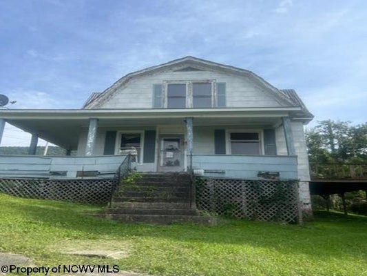 601 PEARL ST, BLUEFIELD, WV 24701 - Image b8a46e36726735790669c265bdee49a0/641973674