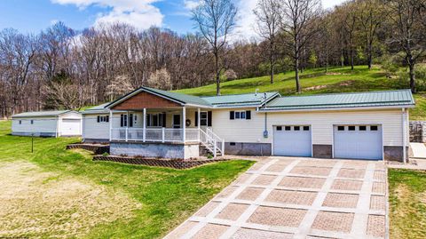Photo of 271 Statler Run Road, Fairview, WV 26570 (MLS # 10164259)