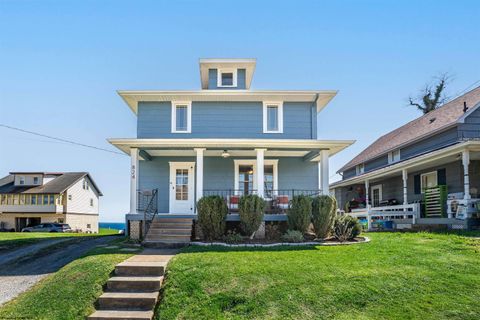 Photo of 824 Monongalia Avenue, Morgantown, WV 26505 (MLS # 10163890)