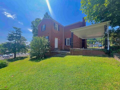 Photo of 342 Lee Avenue, Clarksburg, WV 26301 (MLS # 10161131)