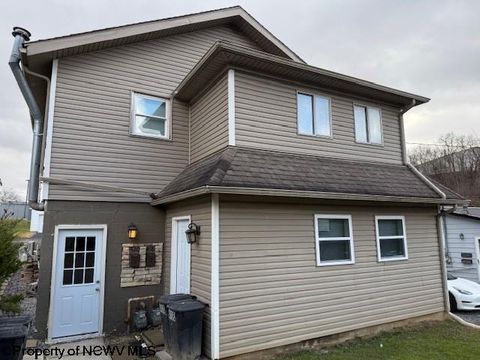Photo of 418 Albany Street, Westover, WV 26501 (MLS # 10162922)