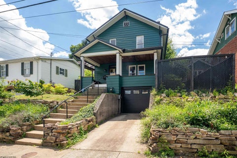 Photo of 50 Maple Avenue, Morgantown, WV 26501 (MLS # 10165473)