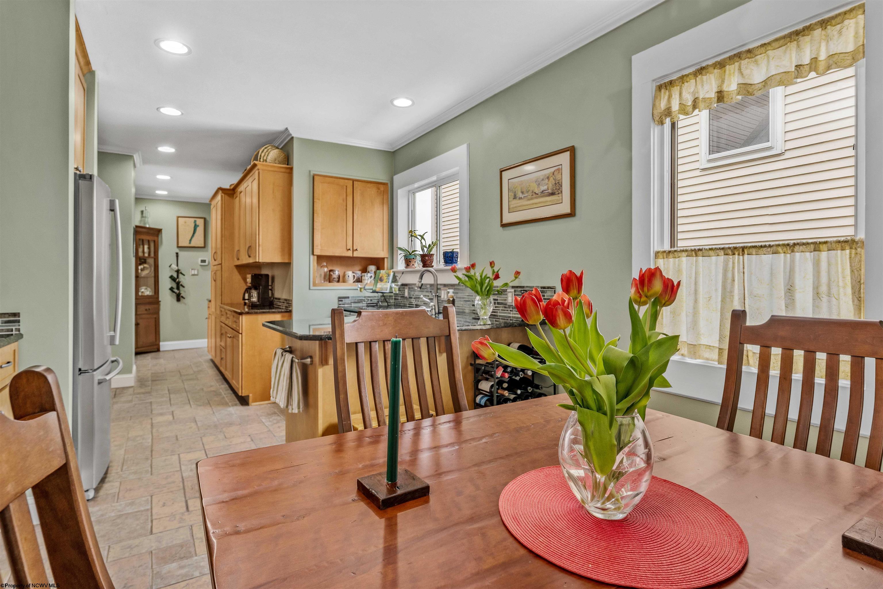 Photo 9 of 29 of 248 Waitman Street house