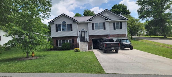 94 TYGART DR, PHILIPPI, WV 26416 - Image c2c2d16ca9b0220e7099e5aaaefbc093/2254006452