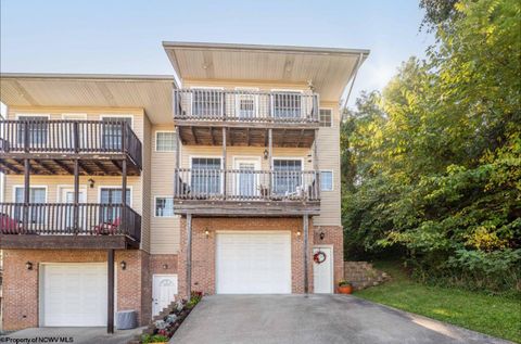 Photo of 1422 Northwest Drive, Morgantown, WV 26505 (MLS # 10161552)