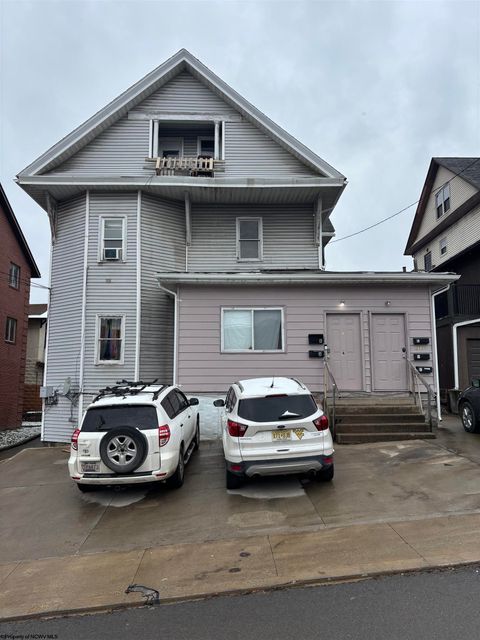 Photo of 311 First Street #B, Morgantown, WV 26508 (MLS # 10163515)