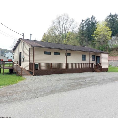 Photo of 104 Kohler Street, Parsons, WV 26287 (MLS # 10159202)