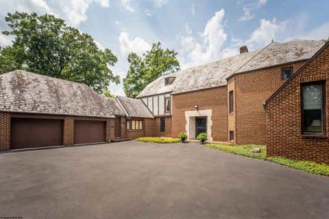Photo for 429 Lakeview Manor Drive