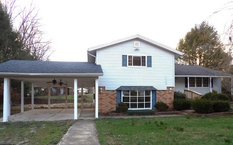 Photo of 348 Jackson Street, Sistersville, WV 26175 (MLS # 10163975)