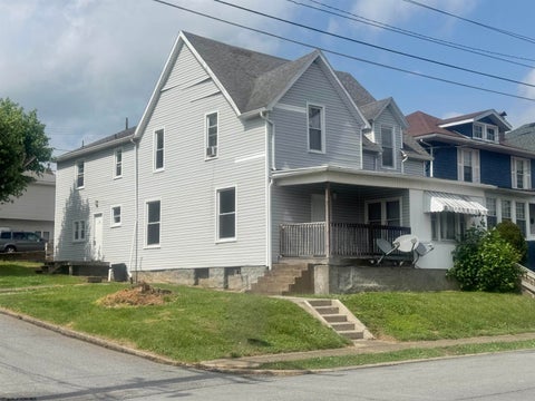 Photo of 200.5 Bellview Avenue, Fairmont, WV 26554 (MLS # 10163489)