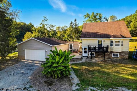 Photo of 82 Robinwood Drive, Mount Clare, WV 26408 (MLS # 10161340)
