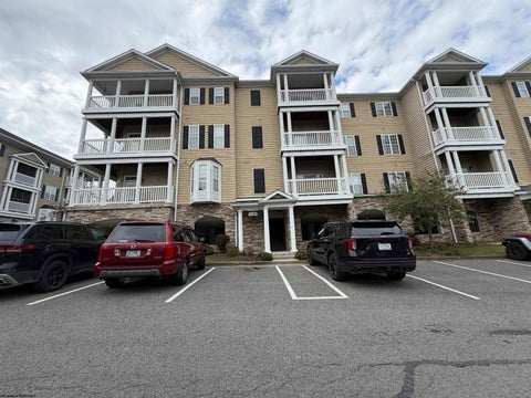 Photo for 1235 Suncrest Village