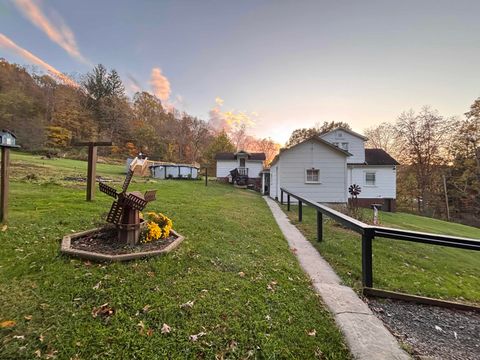 Photo of 21 N WILSON Street, Junior, WV 26275 (MLS # 10162225)