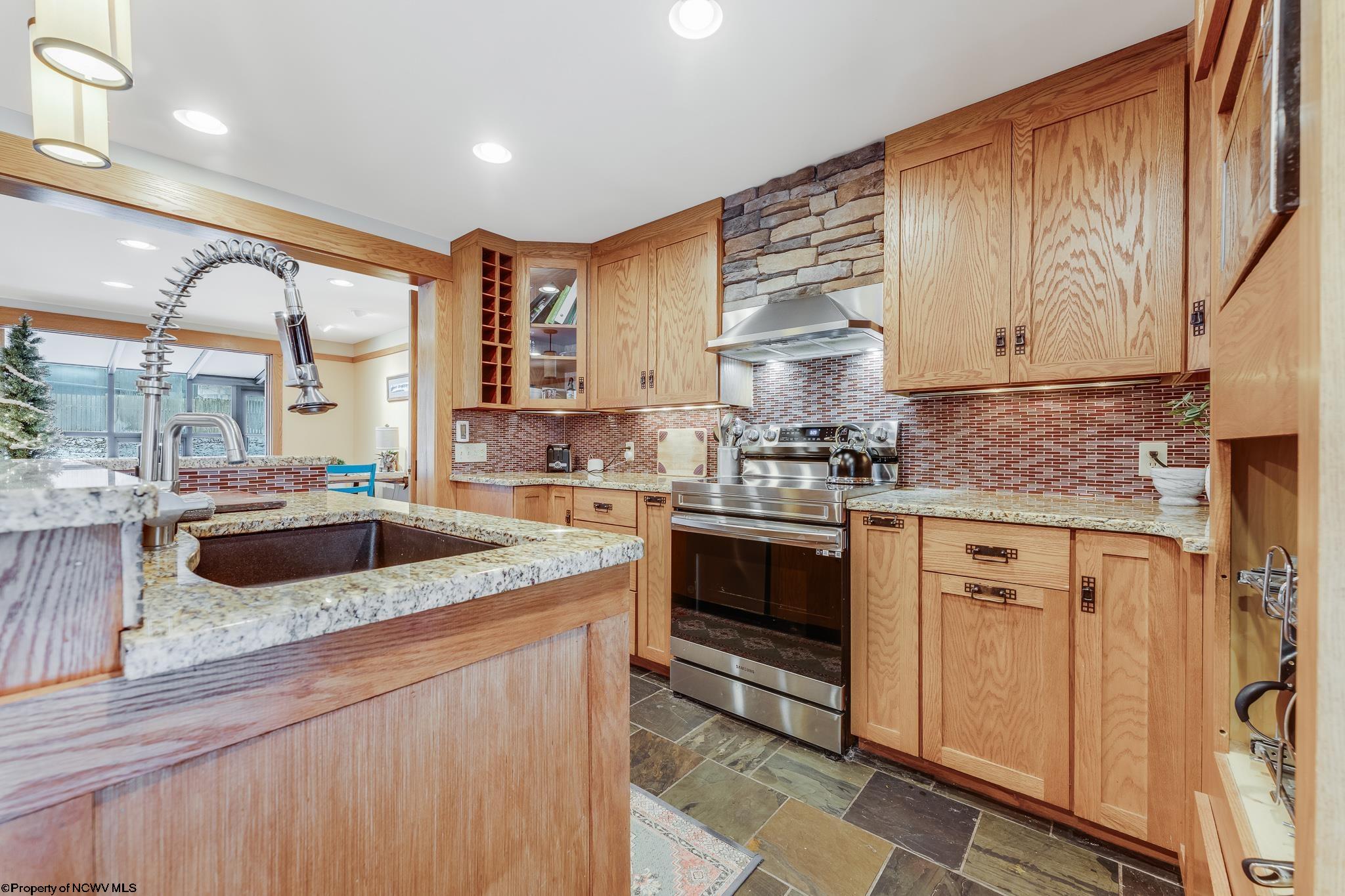 Davis, West Virginia 26260, United States, 4 Bedrooms Bedrooms, ,3 BathroomsBathrooms,Residential,Active,6702