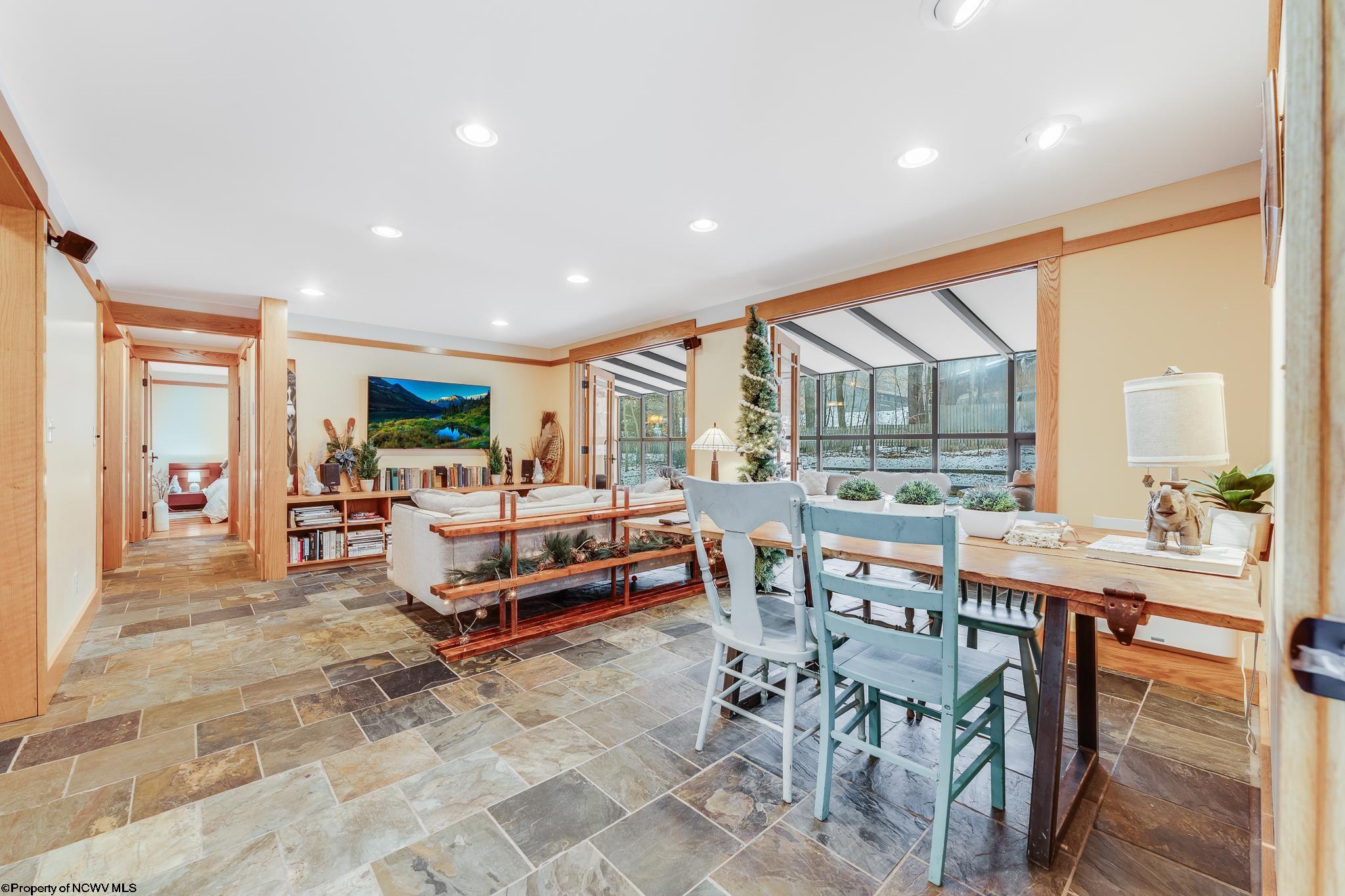 Davis, West Virginia 26260, United States, 4 Bedrooms Bedrooms, ,3 BathroomsBathrooms,Residential,Active,6702