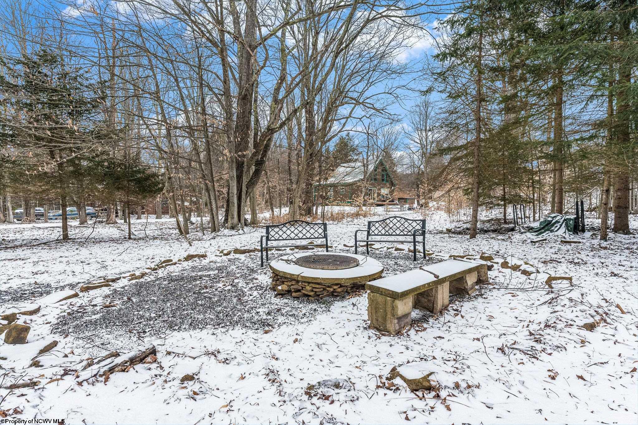 Davis, West Virginia 26260, United States, 4 Bedrooms Bedrooms, ,3 BathroomsBathrooms,Residential,Active,6702