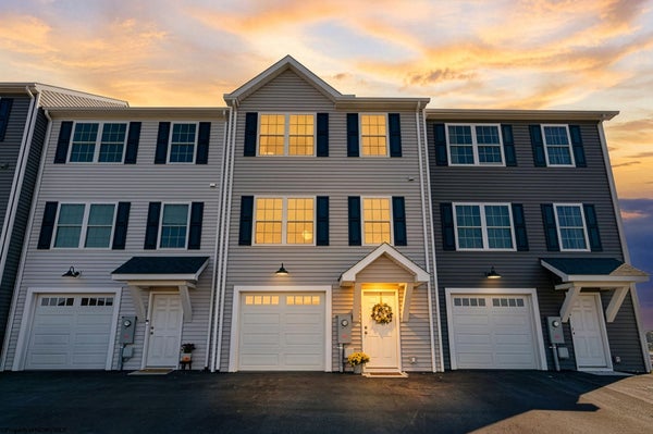 ADDRESS PRIVATE, PALATINE, WV  - Image cd9a36f2c9285afd845d4ac10c7f2cf5/978055958