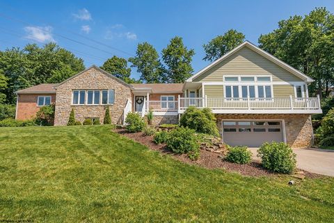 Photo of 645 Southview Street, Morgantown, WV 26505 (MLS # 10163458)