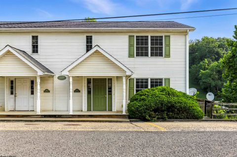 Photo of 867 Quadrilla Street, Morgantown, WV 26505 (MLS # 10160811)