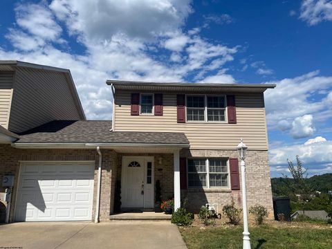 Photo of 112 Donna Avenue, Morgantown, WV 26505 (MLS # 10161342)