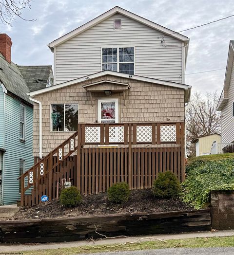 Photo of 702 Gaston Avenue, Fairmont, WV 26554 (MLS # 10162996)